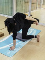 -爱尔乐美孕产瑜伽·普拉提