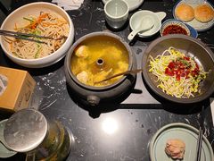 松茸汽锅鸡-云海肴云南菜·蒸汽石锅鱼(青岛万象城店)