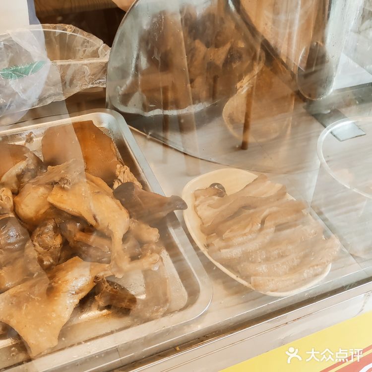 久违了，熟悉的街角老店