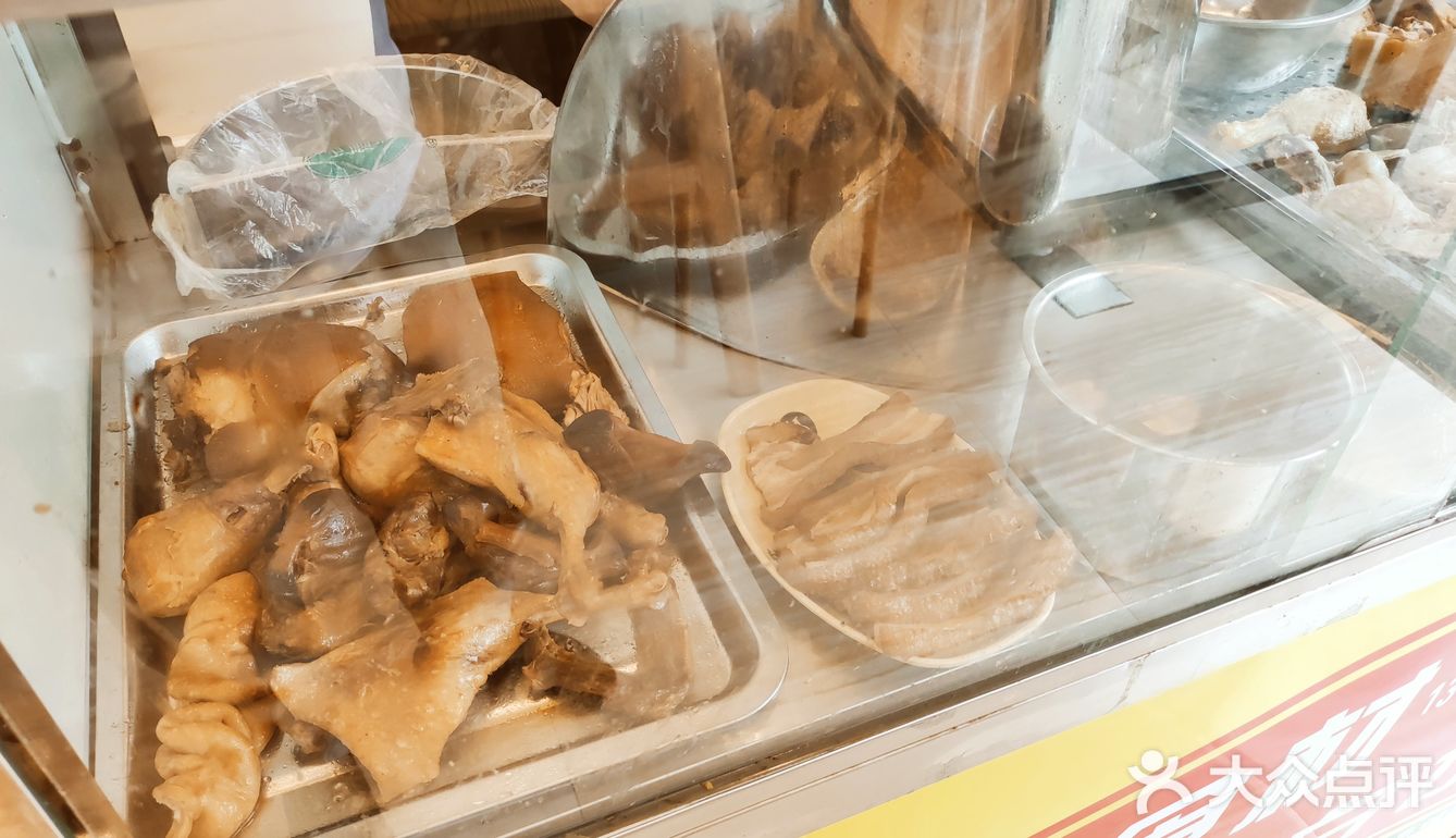 久违了，熟悉的街角老店