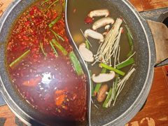 -成都屋头串串(青年北街店)