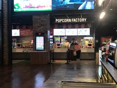-CGV影城(滨江天街IMAX店)