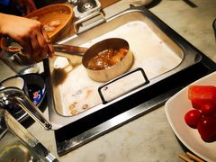 -尚尚仙·酸汤猪手·猪肚鸡火锅(华联万柳购物中心店)