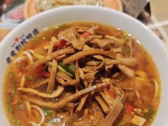 -老电影院饺店(休宁店)