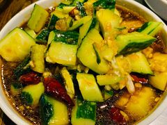 -龙巢盱眙龙虾·牛蛙·烧烤宵夜(八卦岭店)