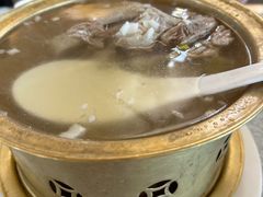 -汗腾格里·风味餐厅(新疆驻京办店)