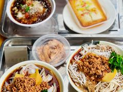 -洪记凉米线(新兴路店)