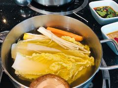 -锅季·捞王旗下小火锅(虹桥火车站店)