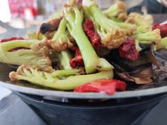 -天天向上素食餐厅(五台山店)