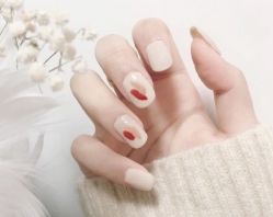 -悦指间美甲美睫