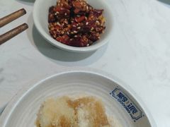 糯米红糖糍粑-黔派·贵州烙锅烤肉·米粉(车公庙店)