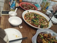 -佬缸炮江湖川菜(玉林店)