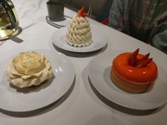 -潮一不贰·法式甜品·生日蛋糕·西式简餐(外滩店)