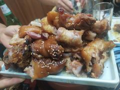 烤猪手-杨家崴子碳缸烧烤(东三马路店)