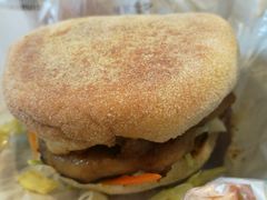 板烧鸡腿堡-麦当劳(斜土路2号店)