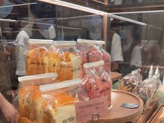 -RUXU入续糖水铺与包(卓悦中心店)