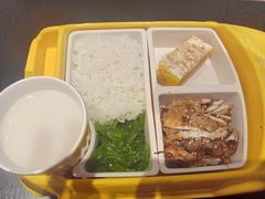-熊吞·大碗丼烧肉饭(西市场嘉华店)