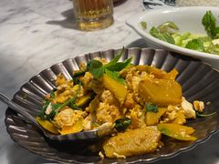 -Kub Kao Kub Pla (Terminal21)