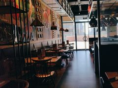 -菲滋意式餐厅(金华银泰城店)