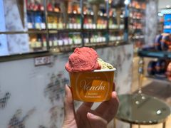 -VENCHI 闻绮(北京汉光店)