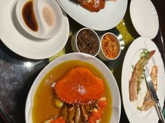 鸡油花雕蒸三门蟹-杭州西子湖四季酒店·金沙厅