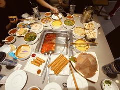 -海底捞火锅(关山保利店)