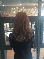 -PE SALON