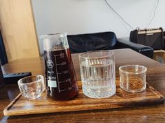 精品手冲咖啡-线格之间COFFEE