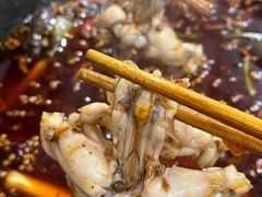 -鸿顺老铁锅美蛙鱼府(解放碑店)
