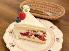 树莓蛋糕-白熊咖啡(闽江大道店)