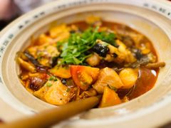 -魏铭鱼头捞饭(晋阳路店)