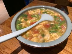 -东来菜馆•手抓海鲜家常菜•海鲜锅贴(鸽子窝店)