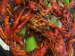 十三香小龙虾-金陵暴走小龙虾·迷踪蟹(凯德MALL店)