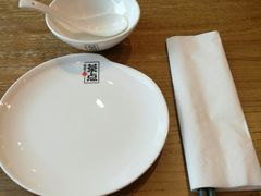 -新梅华·茶点餐厅(欧尚店)