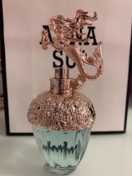 -ANNA SUI