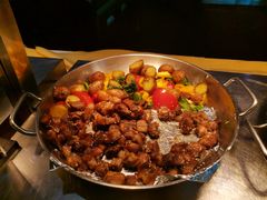 -亚洲国际大酒店·云顶阁旋转自助餐厅