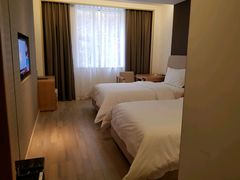 -西姆山居酒店(九寨沟沟口店)