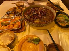 -龙门阵茶屋川菜馆(武康路店)