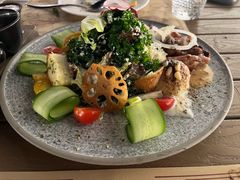 -Mark&Mars Restaurant