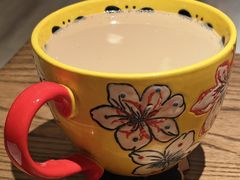 新疆奶茶-耶里夏丽·新疆菜·家庭聚场(百联中环购物广场店)