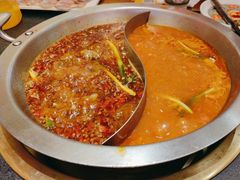 -沸炉重庆老火锅(军事博物馆店)