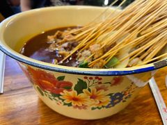 -拈签一笑黄牛肉辣卤串串