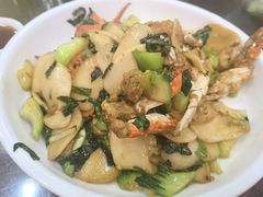 白蟹炒年糕-红灯笼龙凤饭店(宁波老字号店)