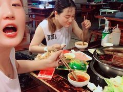 -邓莽子老火锅(中兴路总店)
