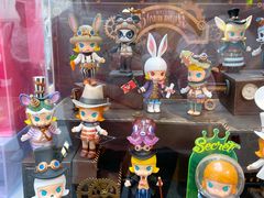 -泡泡玛特POPMART(崇文门国瑞城店)