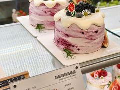 -花花卷卷·鲜食蛋糕(泉屋店)