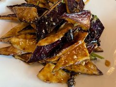 -喜乐餐厅•灯笼虾球首创者•本地小海鲜(二马路店)