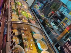 自助取餐区-渔民船说·北塘海鲜·天津菜·海肠捞饭(北塘古镇店)