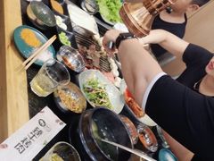 -臻牛烤肉