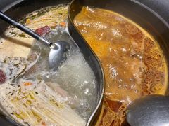 鸳鸯锅底-呷哺呷哺(松江开元店)